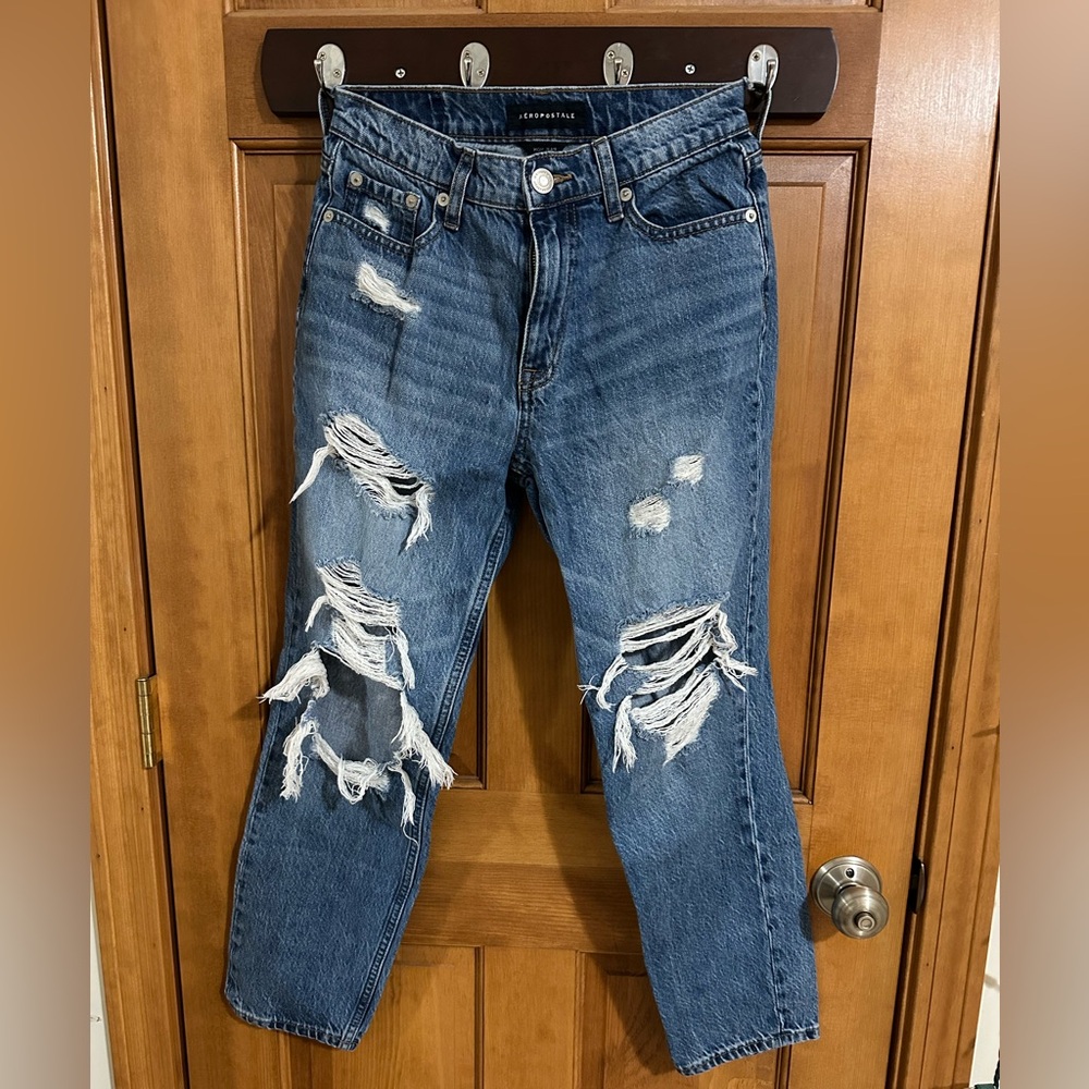 dark wash ripped jeans